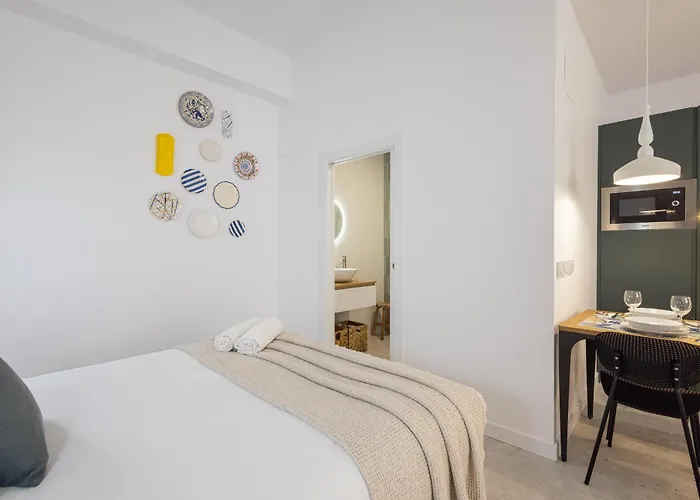 Florit Flats - The Joaquin Sorolla Apartments II